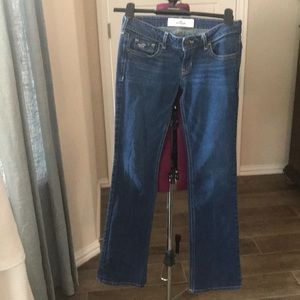 Hollister jeans